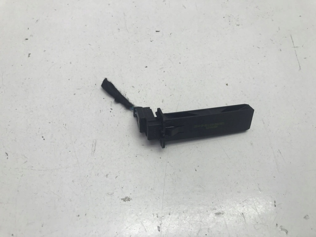 Купить Tesla model y 2023 датчик температуры салона h081501073