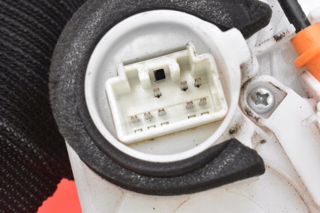 фото №7, Замок дверь левый задняя задний f97-g02-l1 mazda cx-5 1 i 12-17