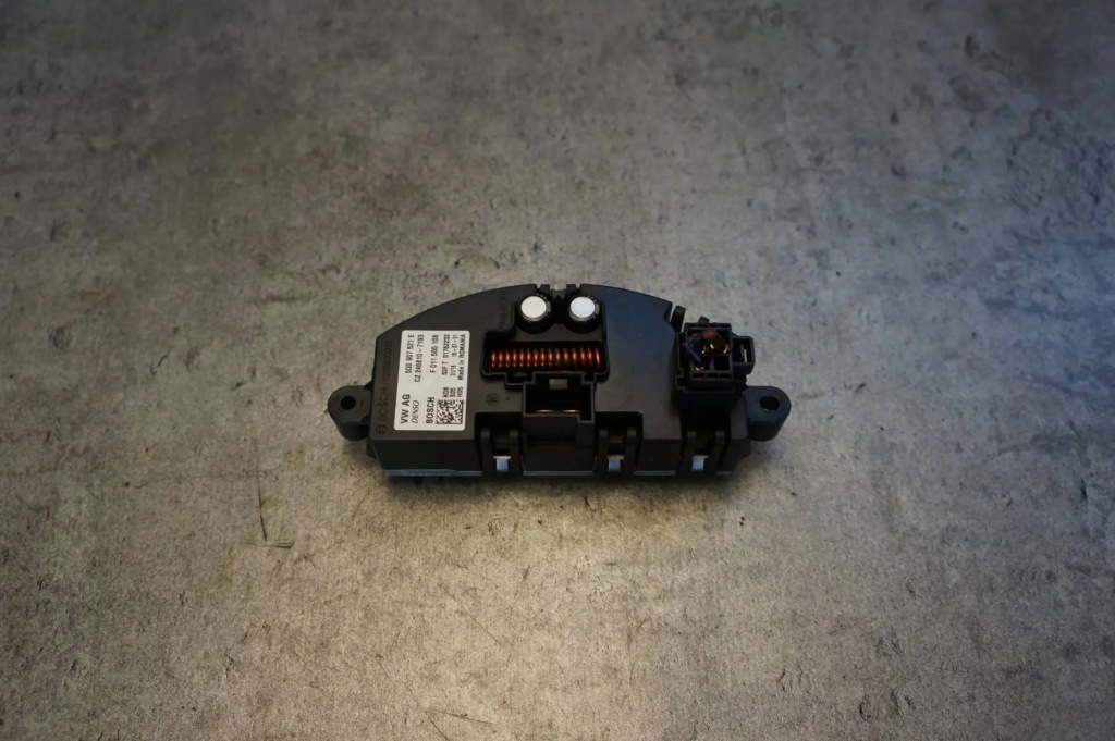 фото №1, Резистор вентилятор резистор 5q0907521e skoda octavia iii