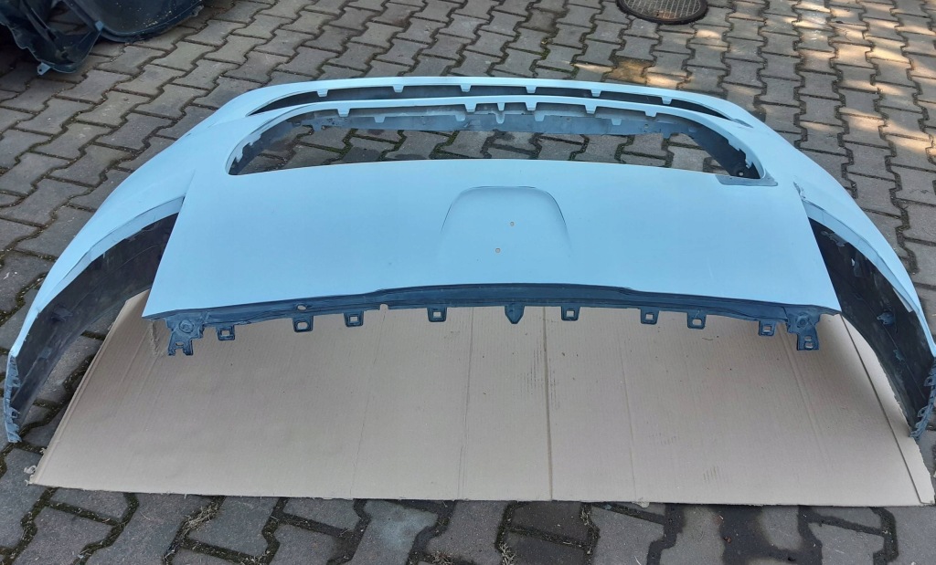 Бампер передний перед peugeot 3008 5008 рестайлинг  13-16 aa36716377 с Разборки