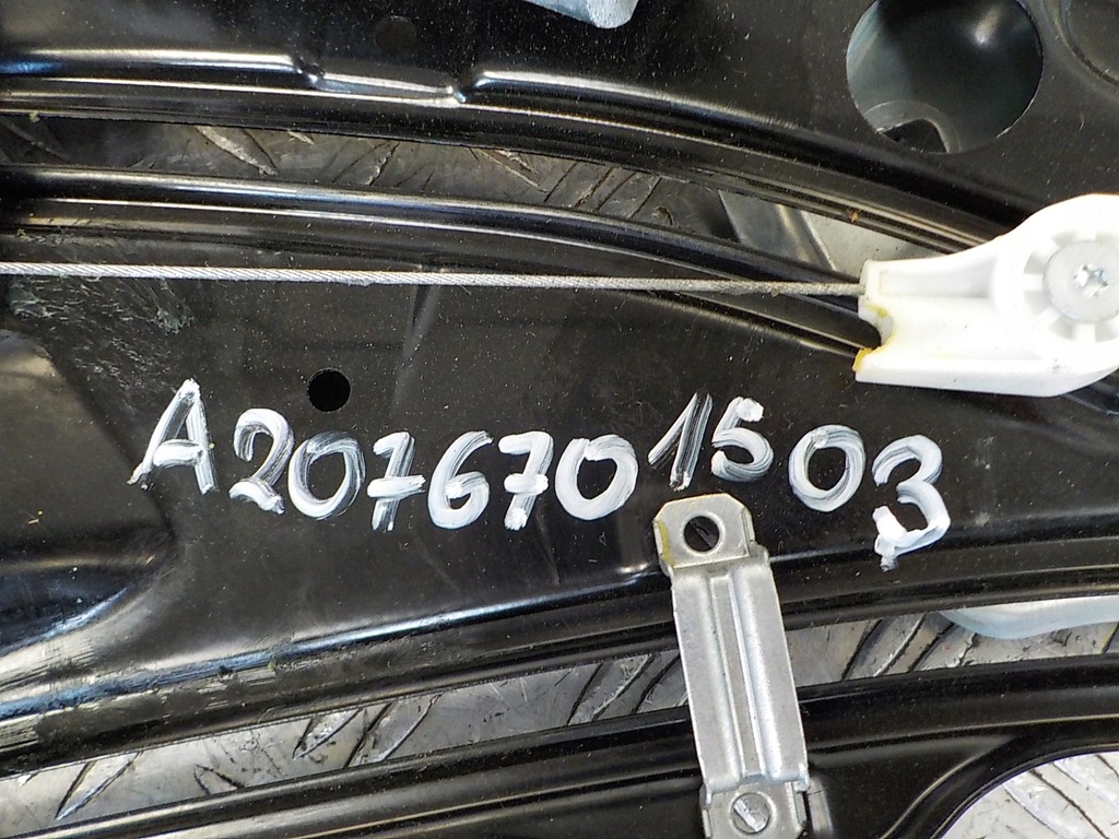 фото №6, Mercedes w207 cabrio підйомник скло лівий задня