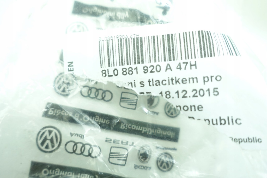 фото №4, Штифт подголовник перед 8l0881920a audi a3