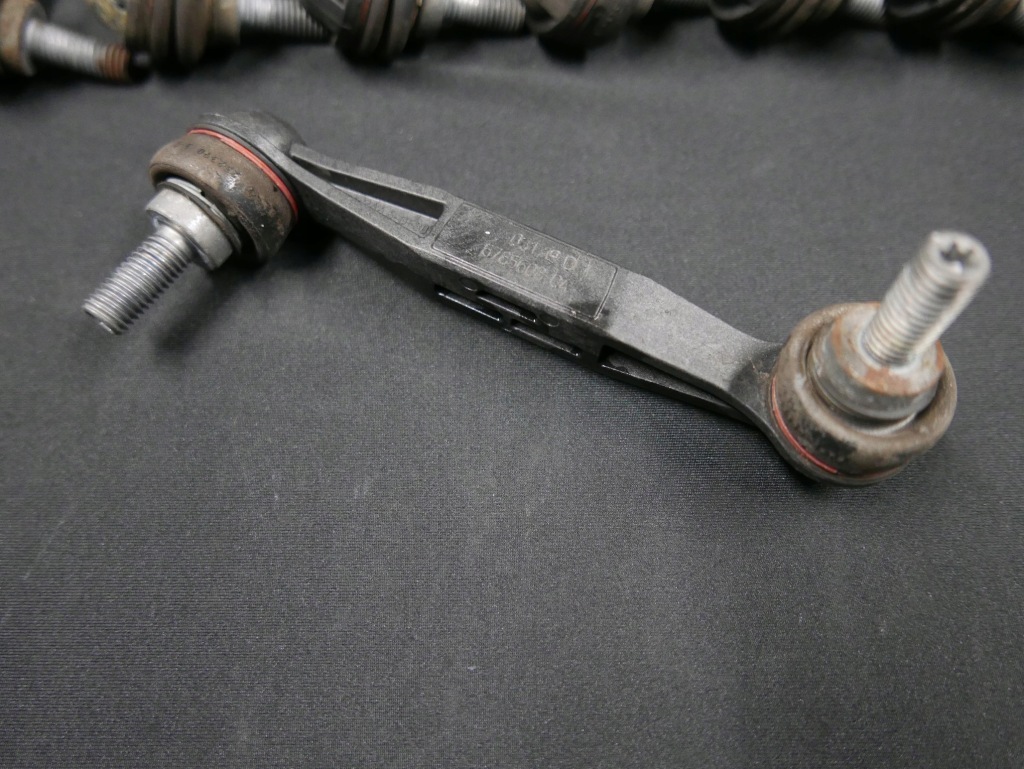 фото №1, Bmw f20 f30 g20 соединитель стабилизатора правый задняя