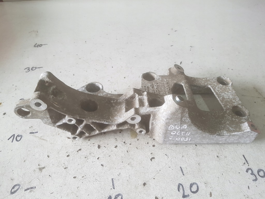 фото №1, Skoda octavia 2 ii 2.0 tfsi bwa кронштейн генератора