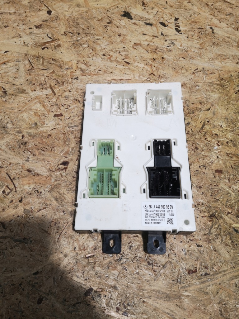 фото №1, Mercedes v-klasa w447 модуль sam bsm a4479009609
