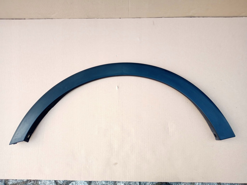 фото №1, Ssangyong tivoli молдинг крыла правый задняя 2015r