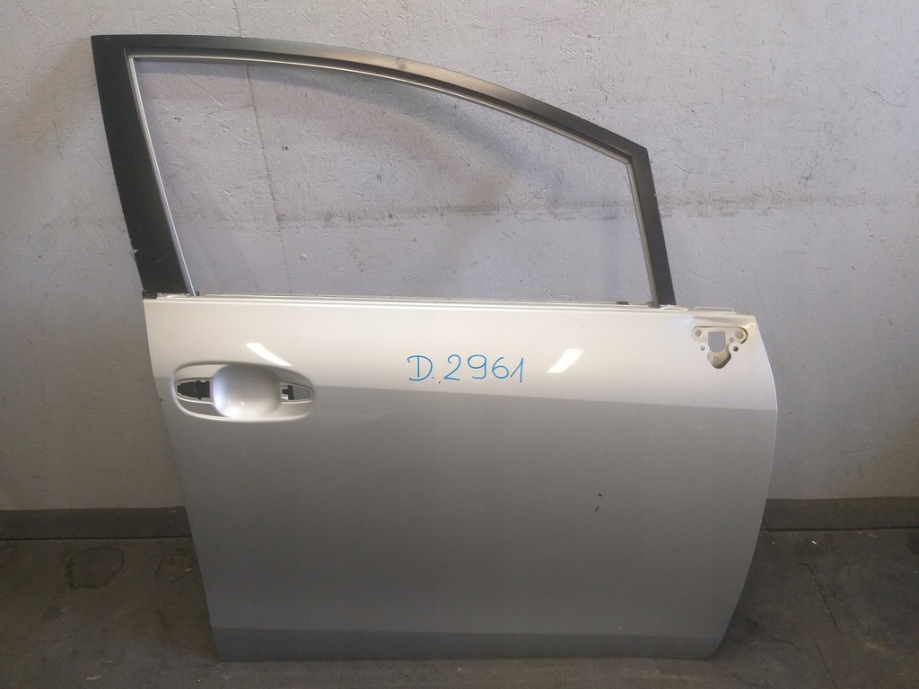 фото №1, Двері перед праве toyota verso 09-