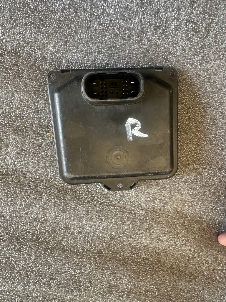 фото №1, Перетворювач matrix модуль лампи led audi a3 rs3 8s0907397d....