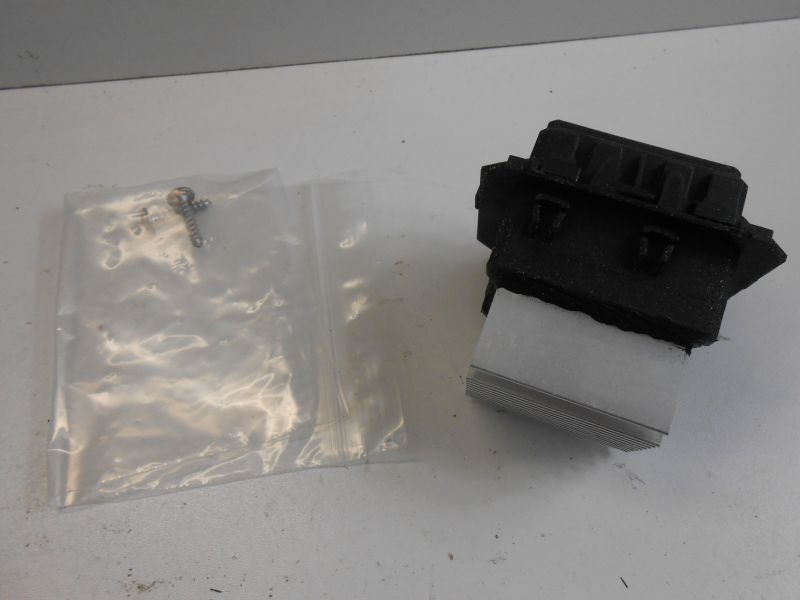 фото №1, Megane iii резистор резистор вентилятора обдув