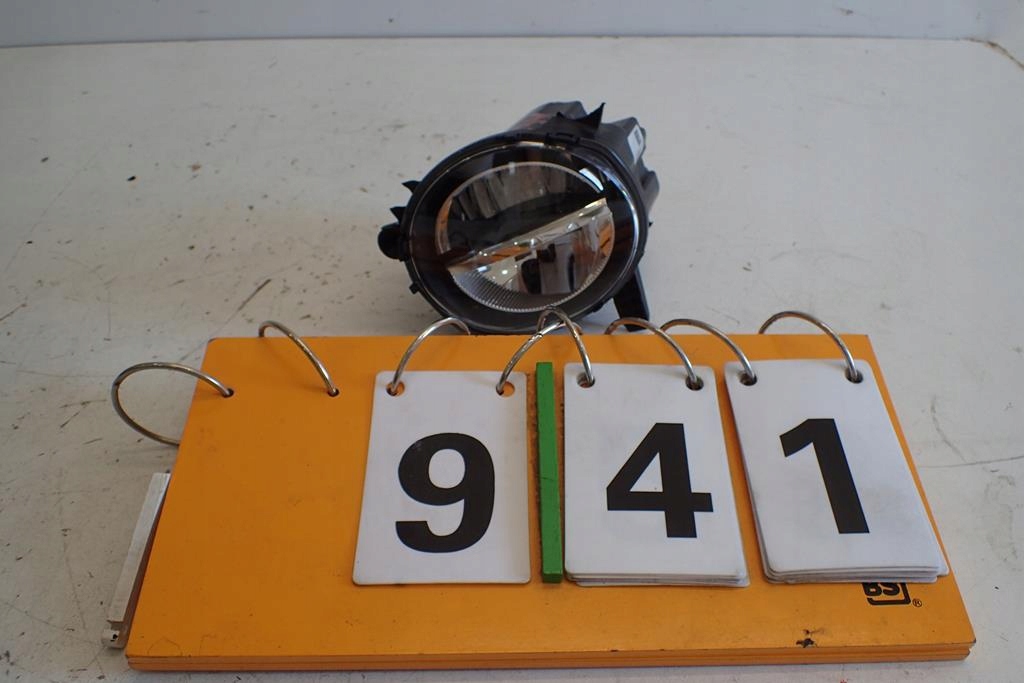 фото №2, Противотуманная фара левый bmw 1 f20 f21 led