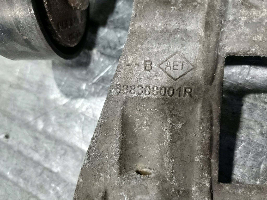 фото №5, Кронштейн генератора renault clio iv 12- 688308001r 1.5 dci
