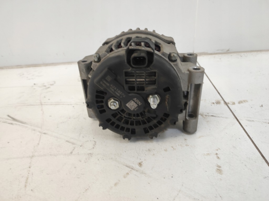 Генератор opel mokka x рестайлинг  1.6 cdti Оригинал