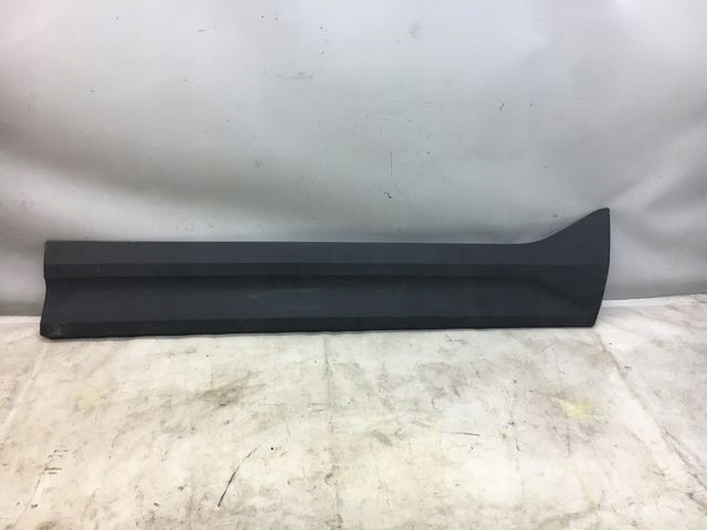 фото №1, Volvo xc40 молдинг двері правий перед 31448317