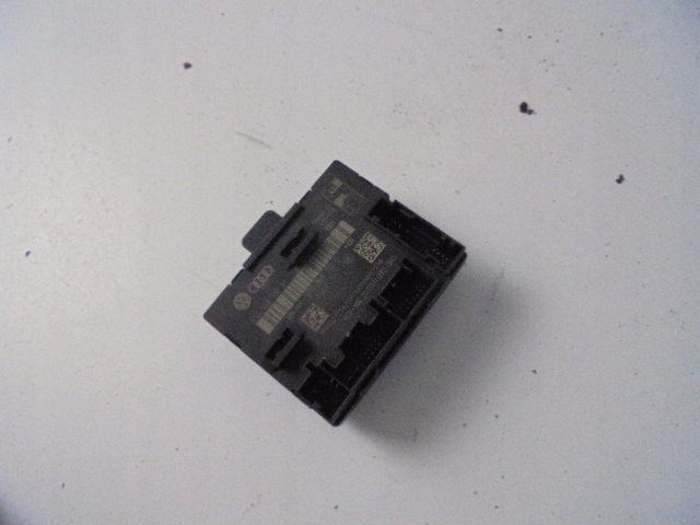 фото №1, Модуль двері правих audi a5 8t coupe 10r