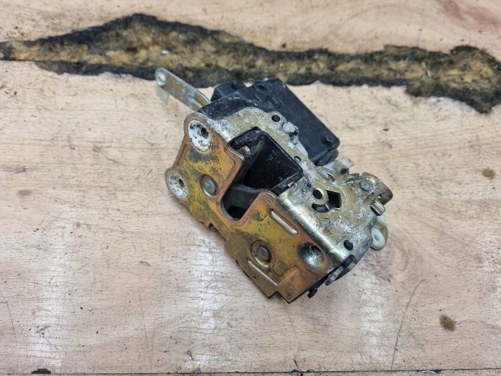 фото №1, Замок дверь правый задняя renault safrane