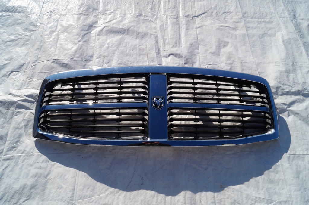 фото №1, Решітка радіатора решітка радіатора решітка радіатора перед dodge durango 03-06