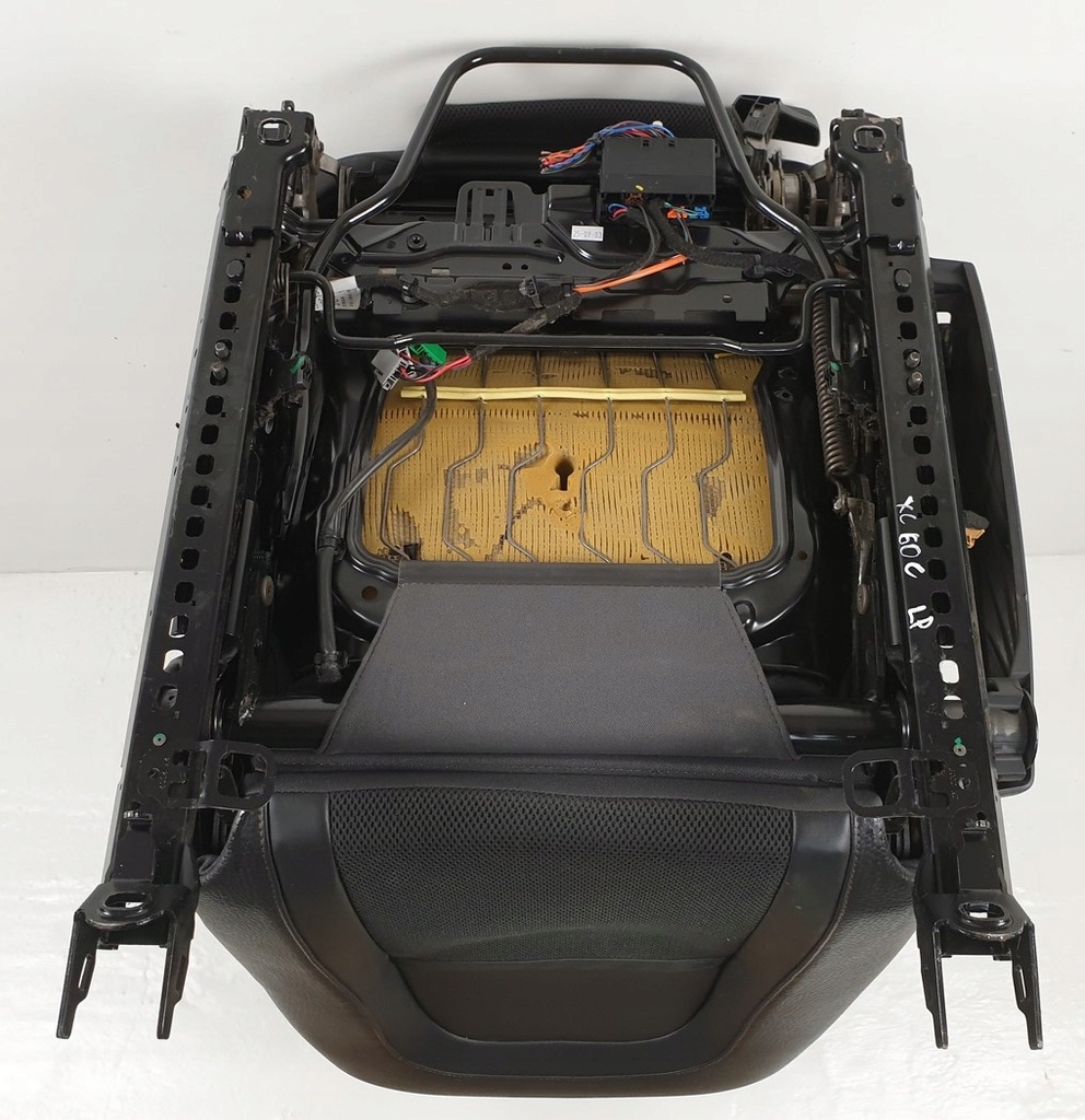 фото №8, Сиденье левый перед volvo xc60 i с подогревом europa