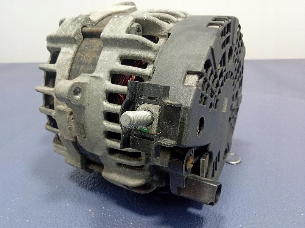 Купить Mercedes b klasa w246 1.5 cdi 109km генератор a0009063822 607.951