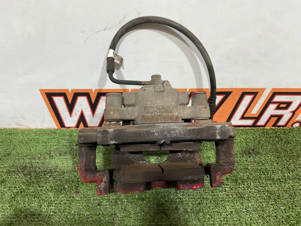 фото №14, Суппорт тормозной правый перед velar gx73-2b294-ba