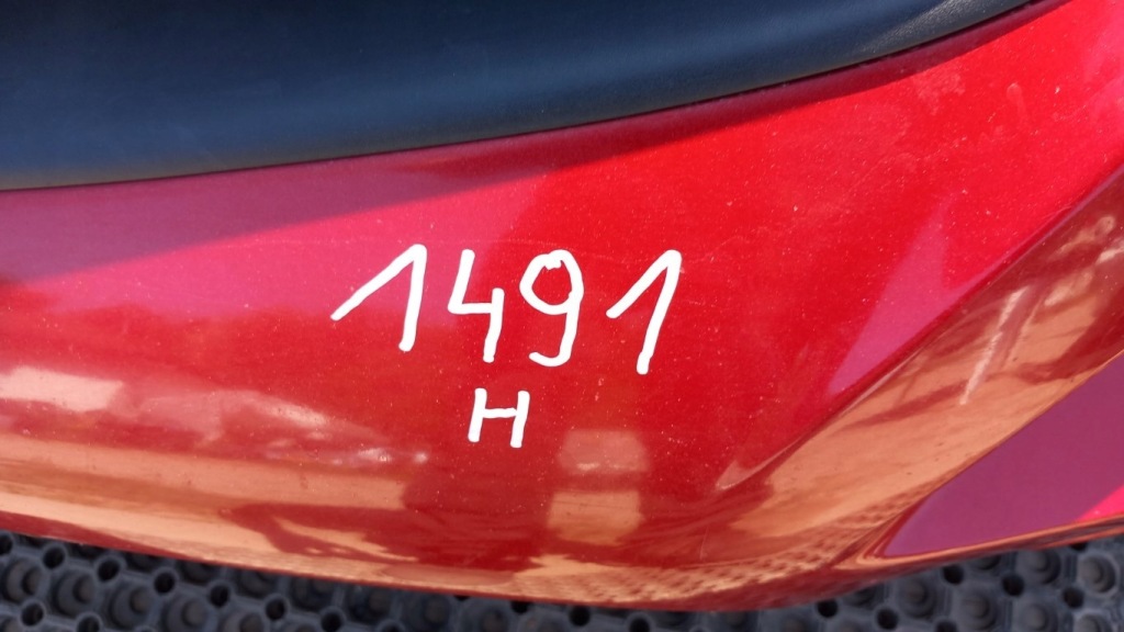 фото №2, Hyundai i30 бампер перед hat противотуманная фара