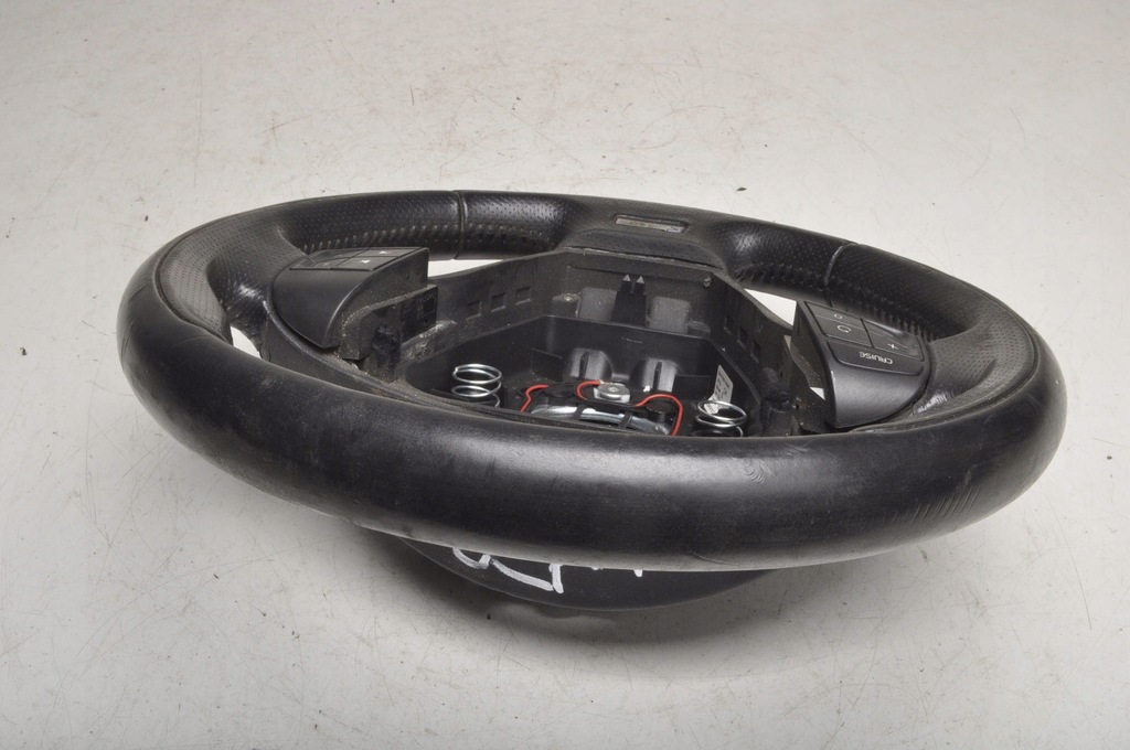 фото №11, Volvo c30 s40 ii v50 повітропровід шкіряний 30695858 rdesign