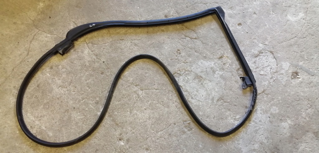 фото №1, Lexus ct прокладка двері лівий задня задня