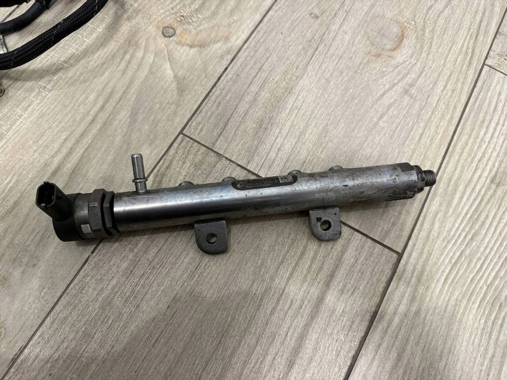 фото №8, Молдинг упорскування rover sport jaguar xj ii 3.0 ck5q-9d280-bb ck5q-9d280-ab