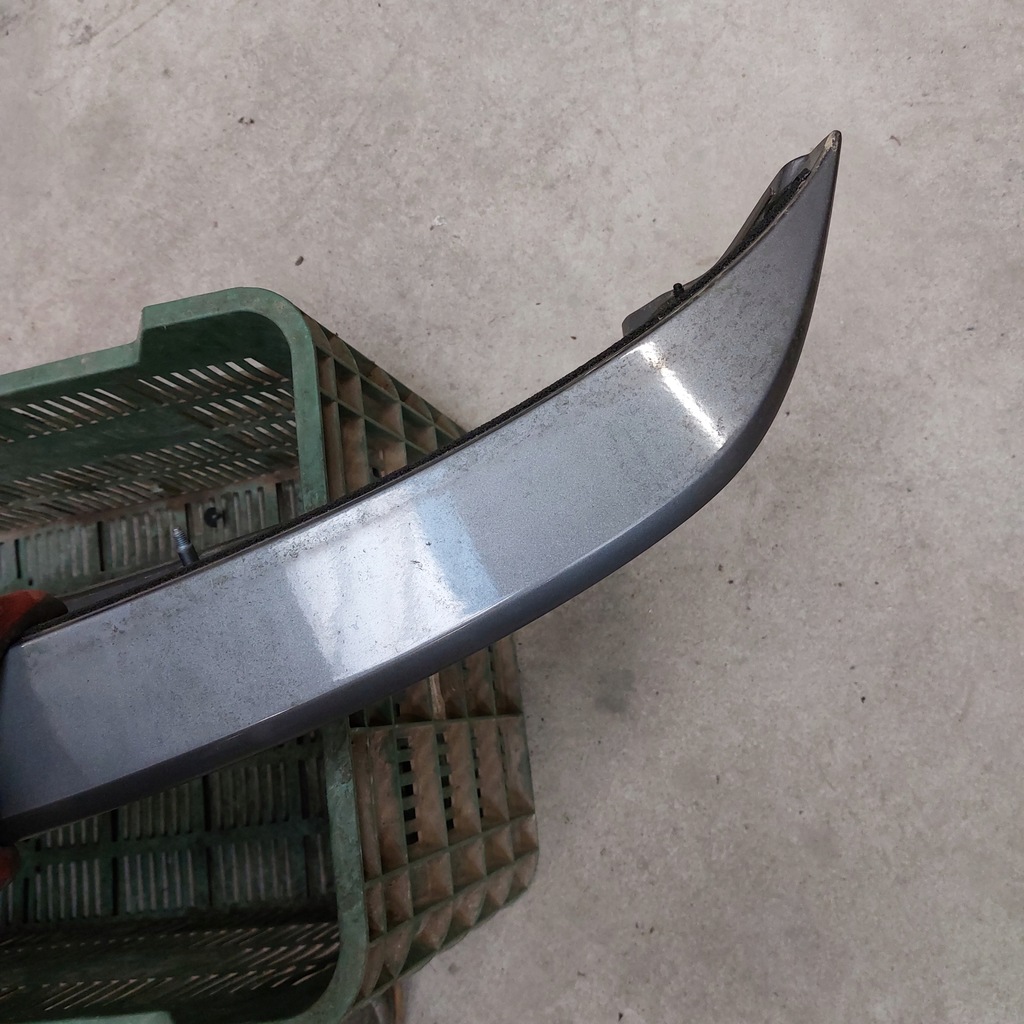 фото №16, Hyundai ix35 1,7crdi 2013 спойлер крышки багажника код лакокрасочного покрытия zar 9p