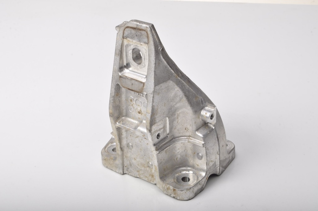 фото №1, Defender l663 3.0 кронштейн кронштейн kpla-6037-ac 21r