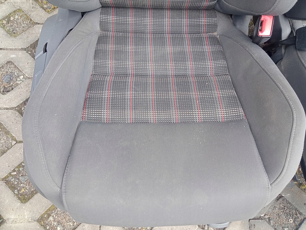 фото №9, Сиденья заднее сиденье комплект vw golf v gti 5d