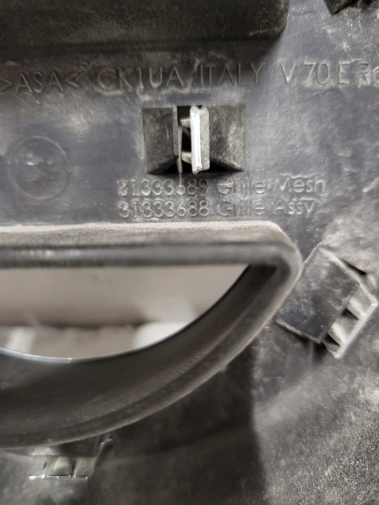 фото №9, Решётка радиатора volvo v70 lift pod радар 31333689