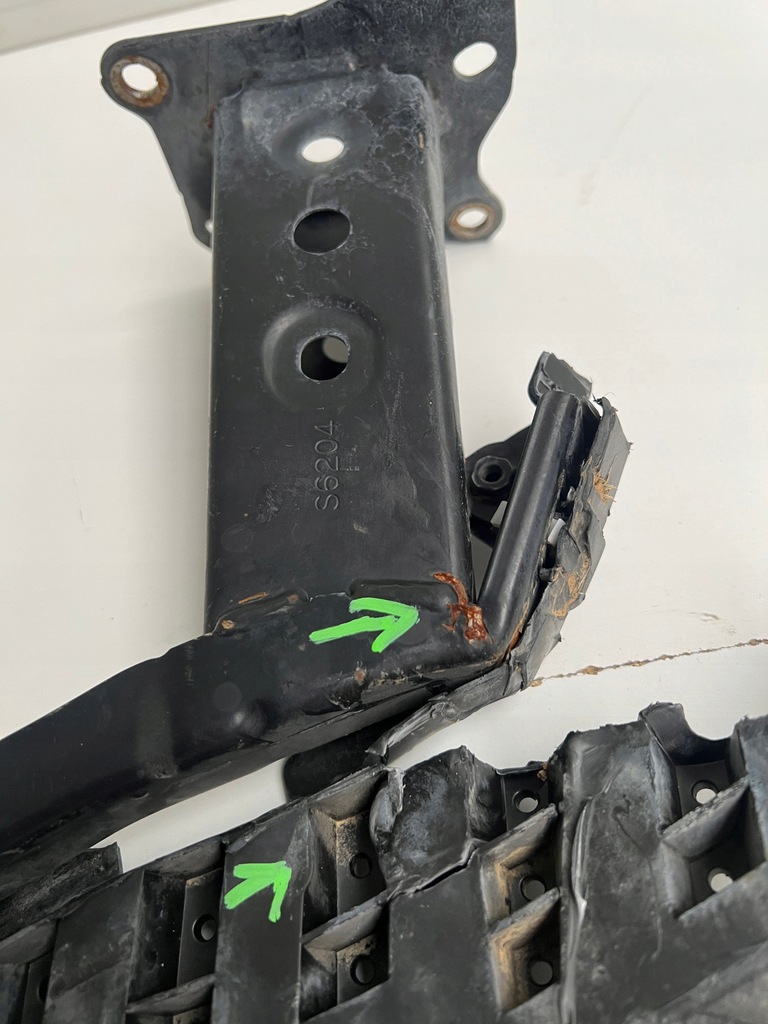 фото №7, Балка кронштейн перед передняя mazda 3 iv bp