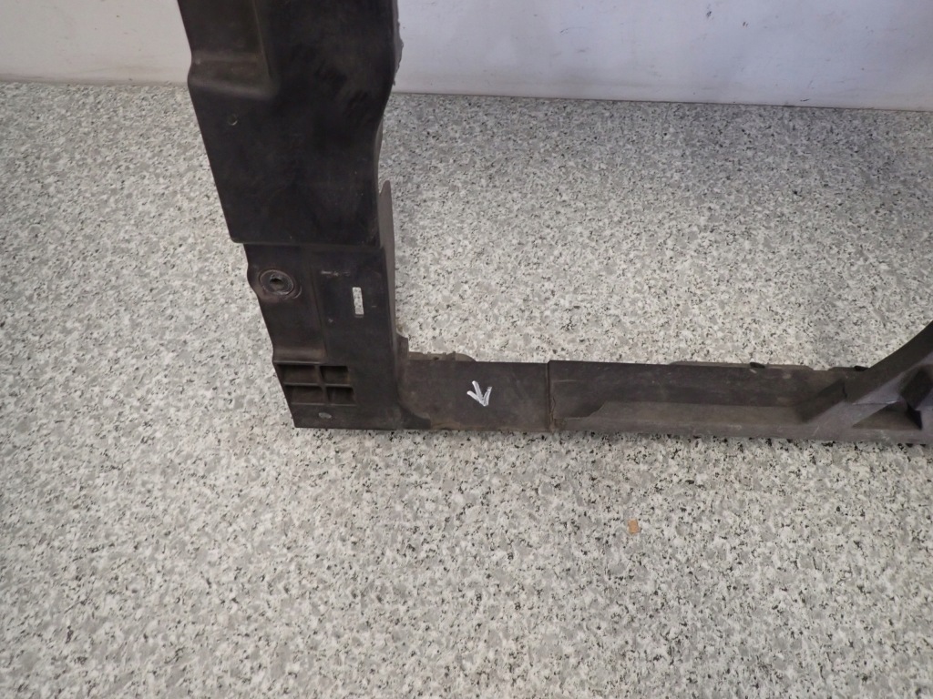 фото №3, Mazda 5 mazda5 05-10 pas передний усилитель