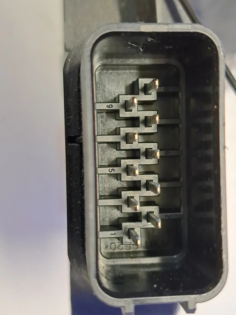 фото №6, Volvo v70 2008 задня сторона ліва замки