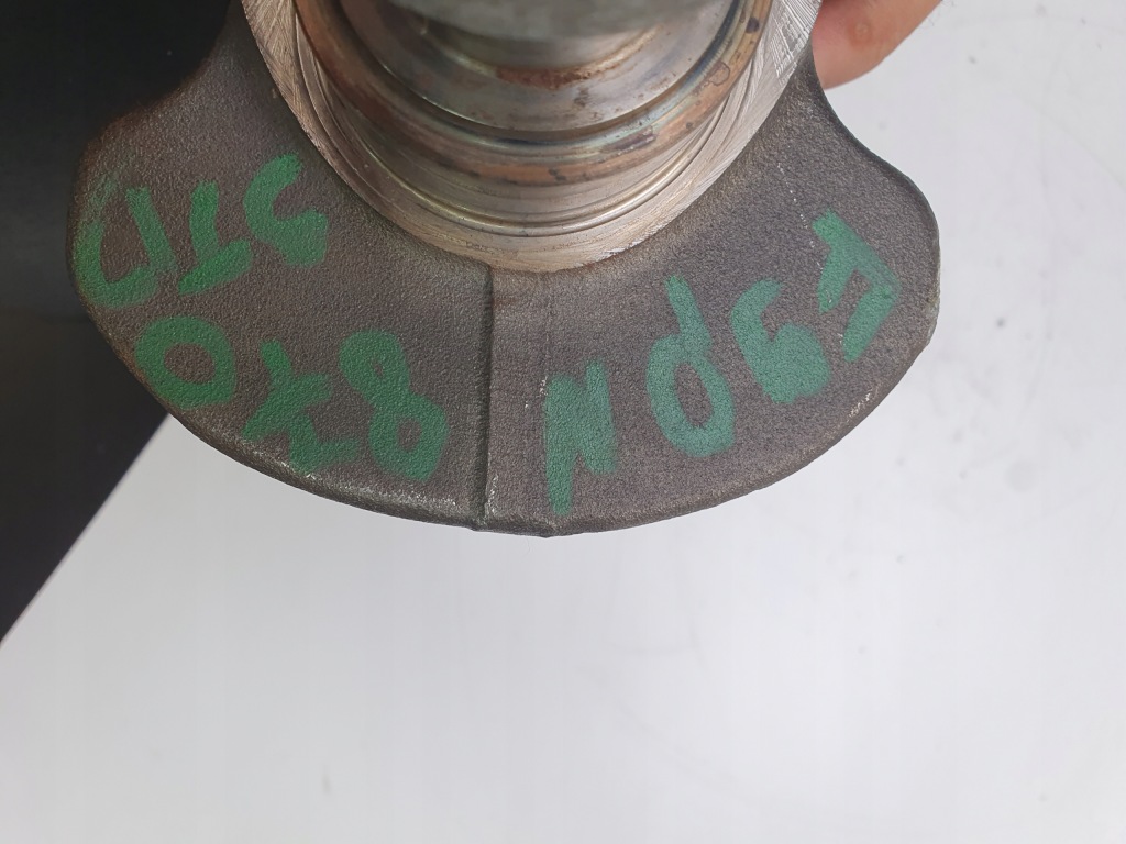 Wał коленчатый 1.9 dci renault f9qn870 Оригинал