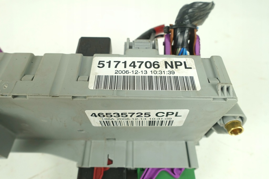 фото №6, Коробка предохранителей модуль комфорта bsi бортовой компьютер кузов fiat doblo 51731467