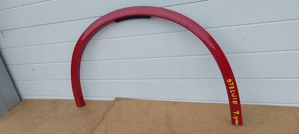 фото №2, Alfa romeo stelvio молдинг правая оригинал