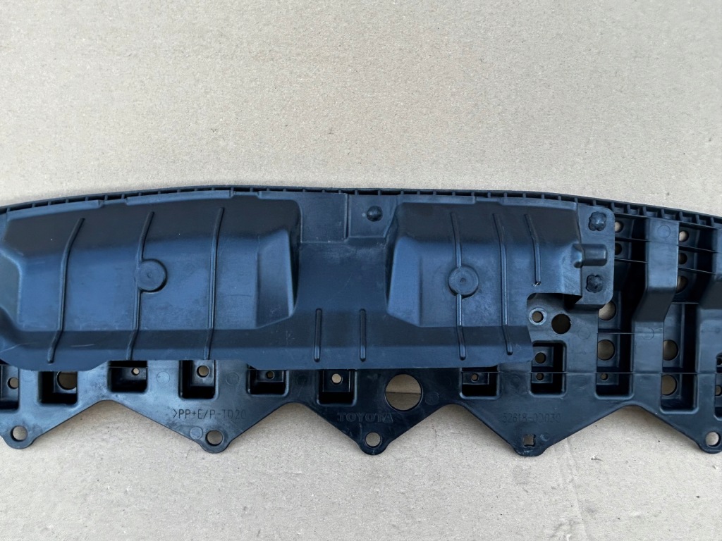 фото №3, Toyota оригінальний номер 526180d030 плита захист