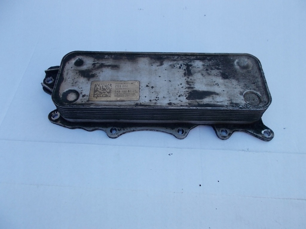 фото №1, Mercedes r w251 радиатор масла 6421800165