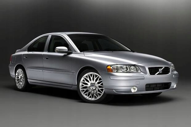 Volvo s60 v70 1 рестайлінг  права ліва захист  накладка поріг Ціна