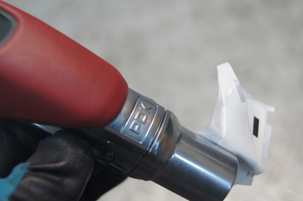 фото №9, Porsche 911 991 4s ручка переключения передач czerwona