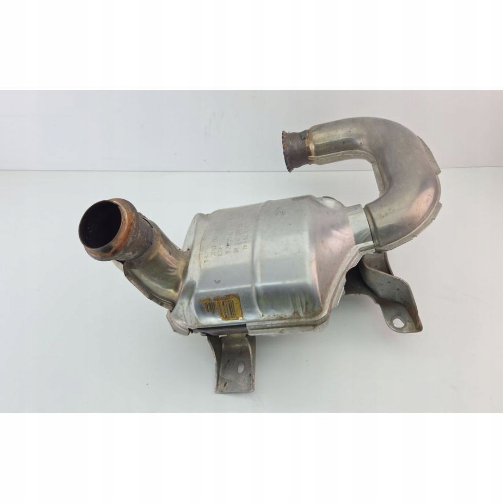 Купити Cfd 267 oem 9820754080 каталізатор peugeot citroën ds opel