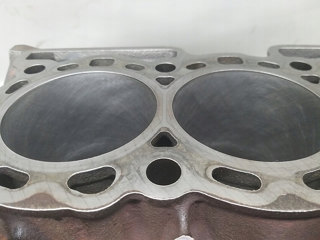 фото №10, Блок двигателя номинал jaguar land 3.0 d 306dt xf x250 xj x351 9x2q-6015-cc