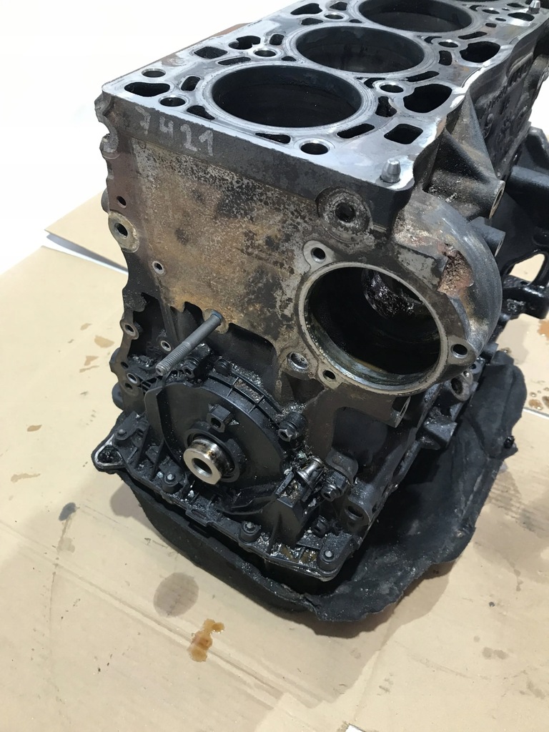 фото №6, Блок двигуна vw touran iii 5t 15- 1.6 tdi 04l023e
