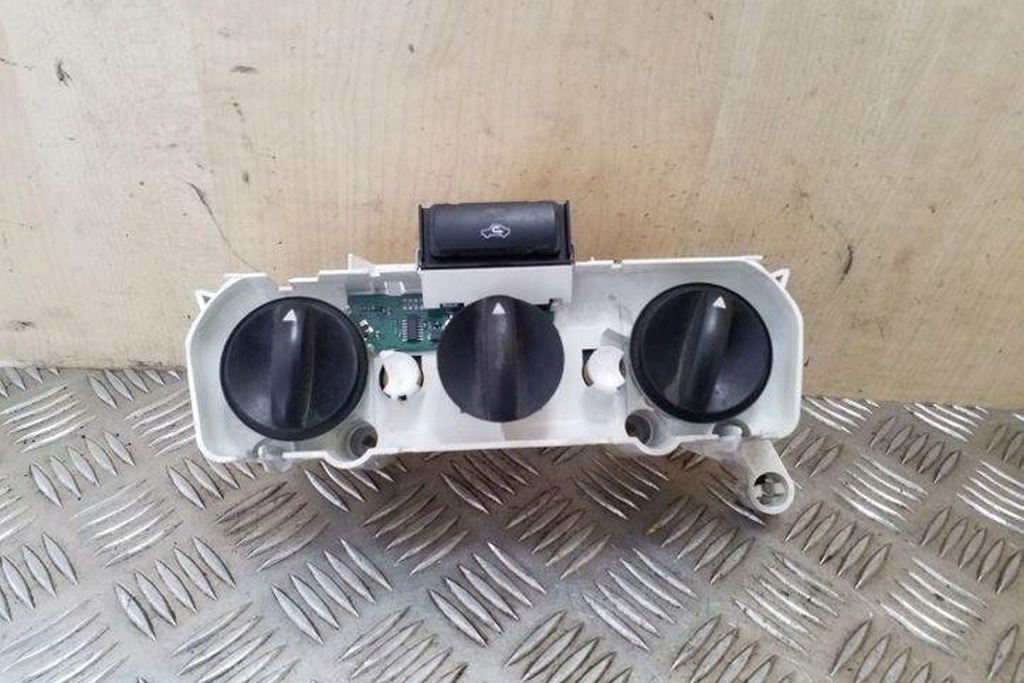 фото №7, Другое модули toyota corolla verso _e12_ 5590002141 2.0l дизель 85kw 2004