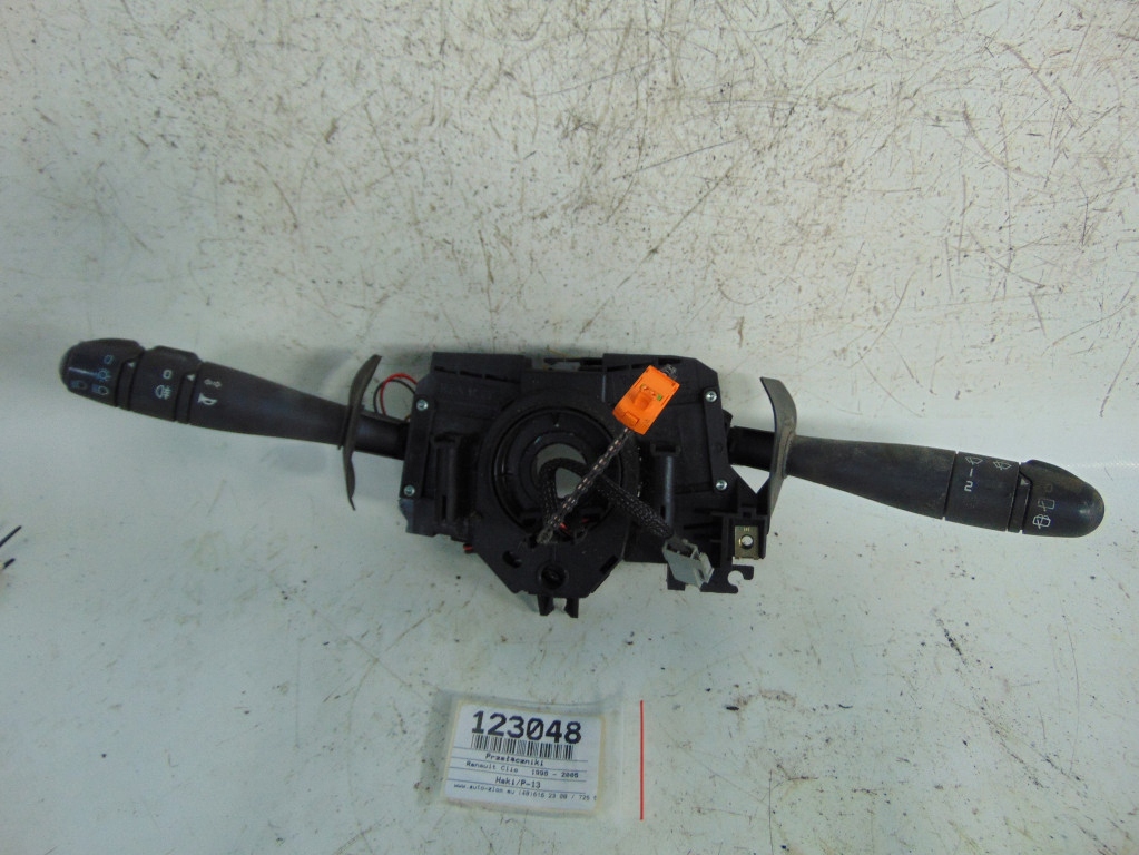 фото №1, Renault clio переключатели ---