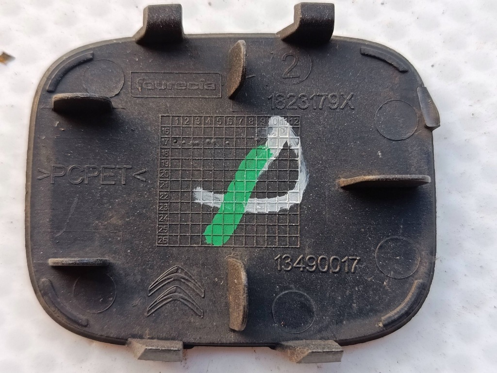 фото №6, Заглушка бампера фаркоп передній перед колір kvj citroen c3 aircross