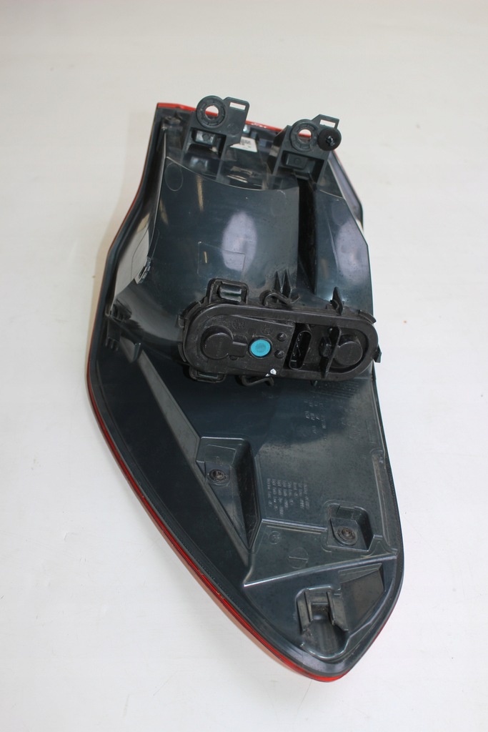 фото №8, Лампа лівий задня w крила bmw x1 f48 7350711