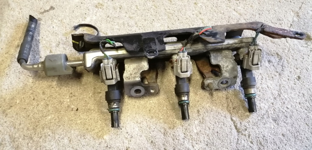 фото №1, Micra k13 1.2 b молдинг впрыскная