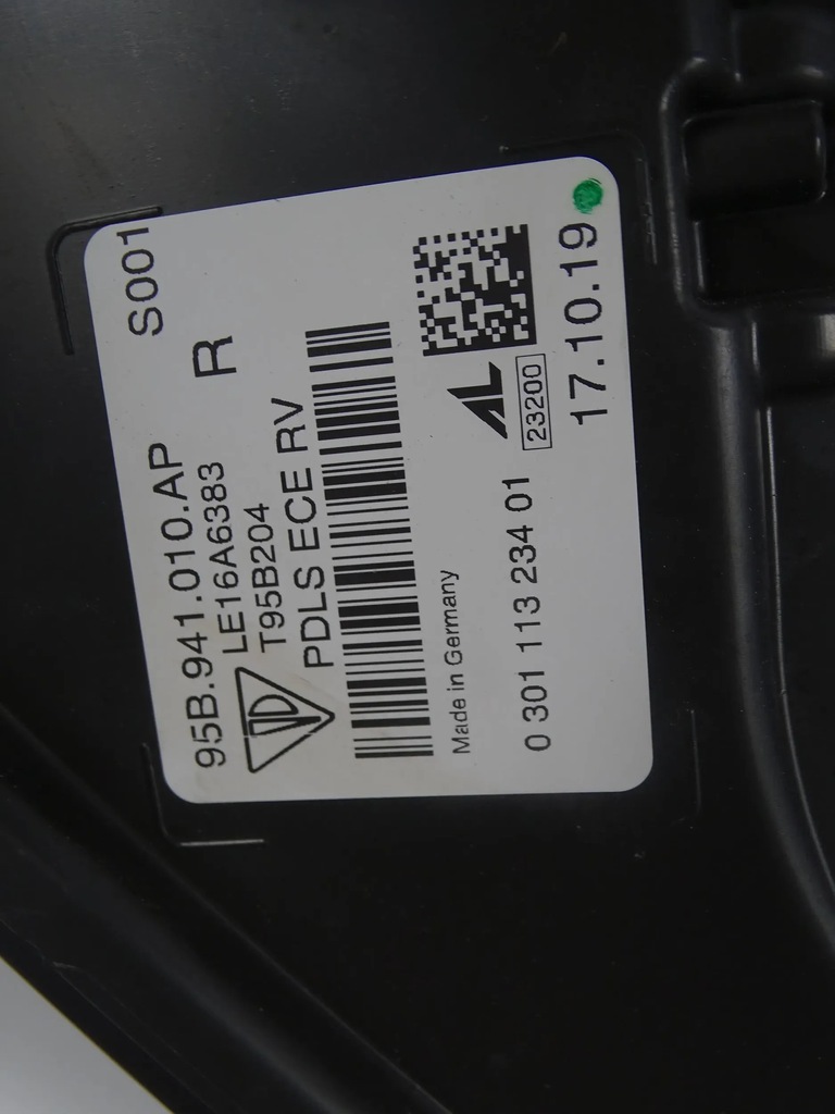 фото №11, Лампа перед передня права porsche macan 95b